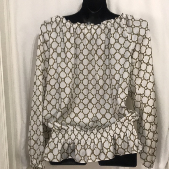 Michael Kors Gold and White Signature chain Fabric Blouse size Medium - Picture 9 of 9